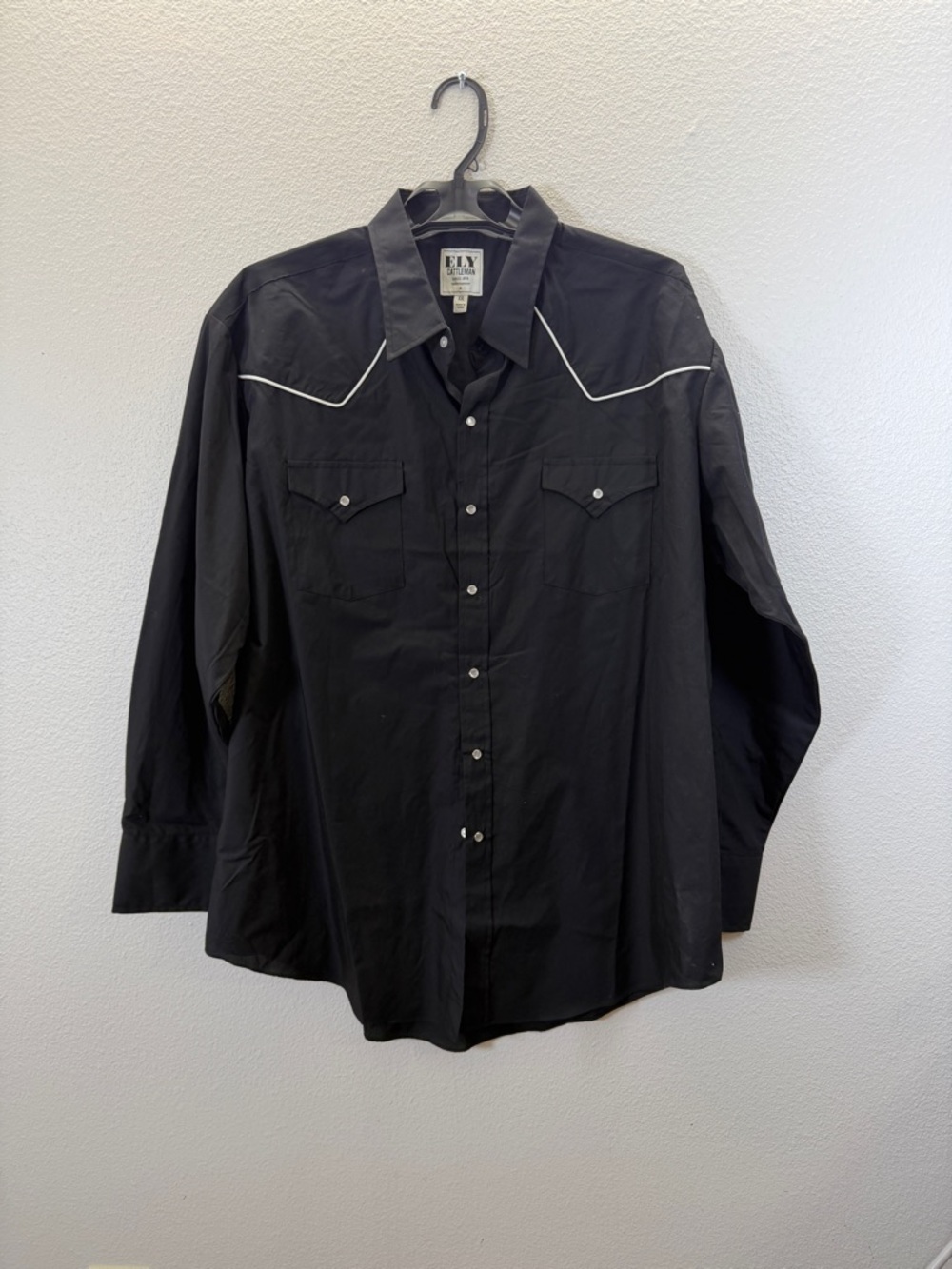ELY Classic Western Snap Shirt in Black with White Piping